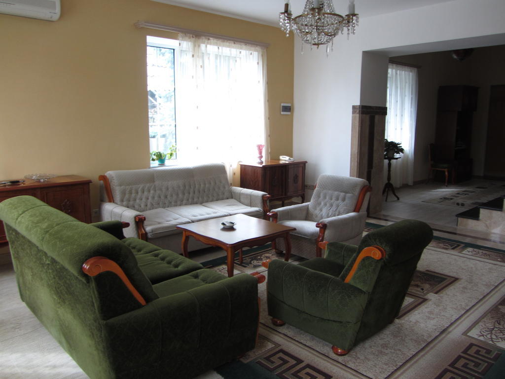 Сolibri Hotel Yerevan Ngoại thất bức ảnh