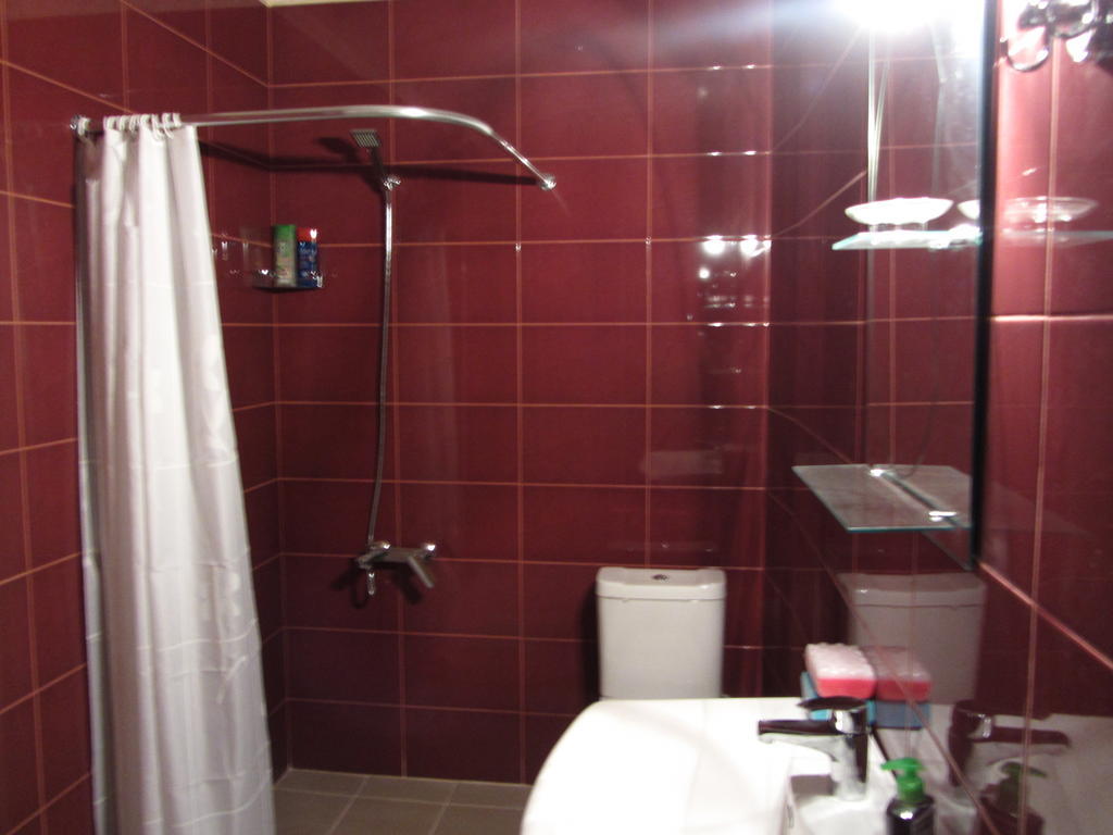 Сolibri Hotel Yerevan Ngoại thất bức ảnh