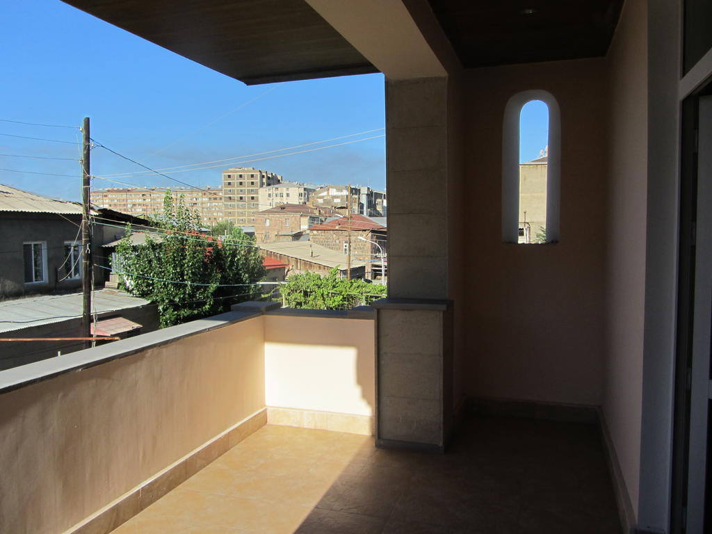 Сolibri Hotel Yerevan Ngoại thất bức ảnh