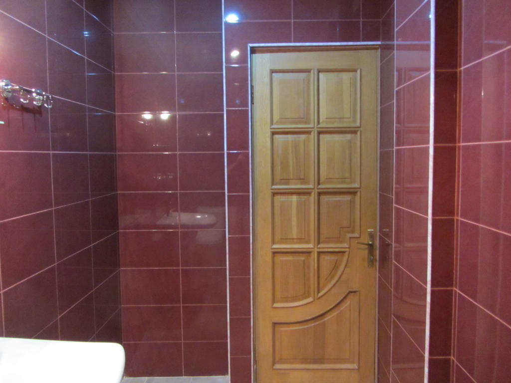 Сolibri Hotel Yerevan Ngoại thất bức ảnh